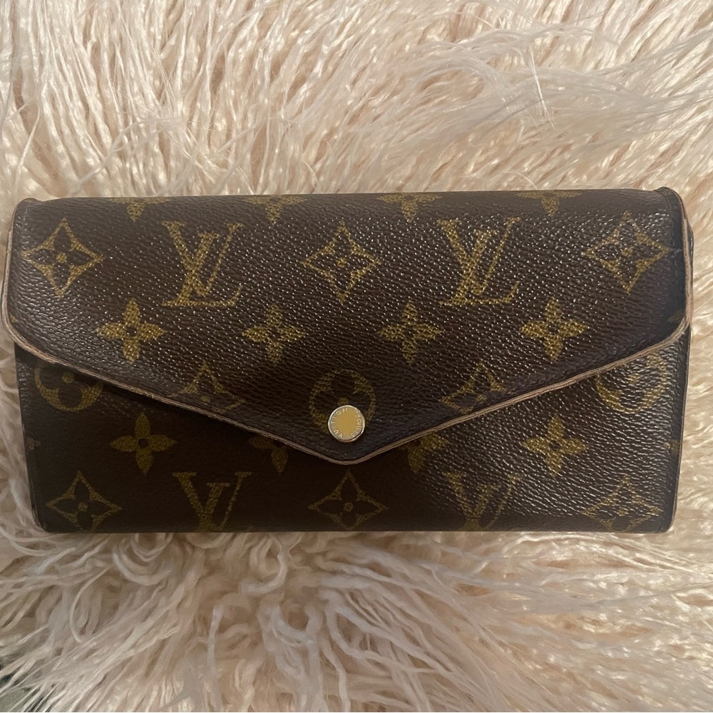 Louis Vuitton Vintage Monogram Wallet